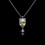 Wholesale Swarovski owl necklace with genuine crystals and platinum‑plated copper from junejewelry.com – cute factory price animal pendant for wholesale.