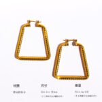 Wholesale geometry Hoop Earrings featuring gear motifs, snake-pattern facets, and geometric trapezoid hoops plated in 18K gold-over-copper from junejewelry.com—factory price, free shipping.