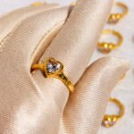 Wholesale Vintage Hammered Heart Zircon Ring with hand-hammered texture and 18K gold plated copper from junejewelry.com—factory price, free shipping.