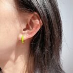 Wholesale Dopamine Enamel Hoop Earrings featuring multicolor enamel drip glaze on petite stackable blue hoops from junejewelry.com—factory price, free shipping