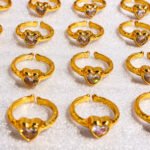 Wholesale Vintage Hammered Heart Zircon Ring with hand-hammered texture and 18K gold plated copper from junejewelry.com—factory price, free shipping.