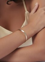 Wholesale European-style minimalist U shape cuff bracelet featuring a 14k gold plated copper design from junejewelry.com