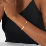 Wholesale European-style minimalist open cuff bracelet featuring a 14k gold plated copper design from junejewelry.com