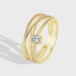 Wholesale Multi-line Ring with multi-line design, zircon inlay, and 18K gold-plated copper – sizes 7 and 8 available at junejewelry.com.
