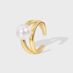 Wholesale pearl ring featuring a classic design with 18K gold plated copper and a simulated pearl from junejewelry.com