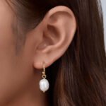 Wholesale C-Shape Pearl Earrings, 925 sterling silver, with natural irregular freshwater pearls, 18K gold plated, ideal for fashion jewelry wholesale from junejewelry.com.