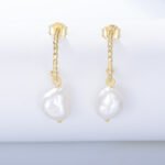 Wholesale C-Shape Pearl Earrings, 925 sterling silver, with natural irregular freshwater pearls, 18K gold plated, ideal for fashion jewelry wholesale from junejewelry.com.