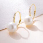 Wholesale Pearl Leverback Earrings, S925 sterling silver, with natural freshwater pearls, available in 18K gold or platinum plating, ideal for fashion jewelry wholesale from junejewelry.com.