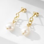 Wholesale Baroque Pearl Earrings, 925 sterling silver, with natural freshwater baroque pearls and a Cuban chain design, available in 18K gold or platinum plating, ideal for fashion jewelry wholesale from junejewelry.com.