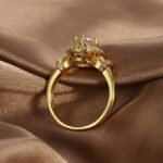 Wholesale geometric zircon ring in 18K gold plated brass – minimalist fashion jewelry for women from JuneJewelry.com.