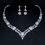 Wholesale heart design cubic zirconia jewelry set with platinum plated brass necklace and earrings from JuneJewelry.com – romantic fashion jewelry for bulk orders.