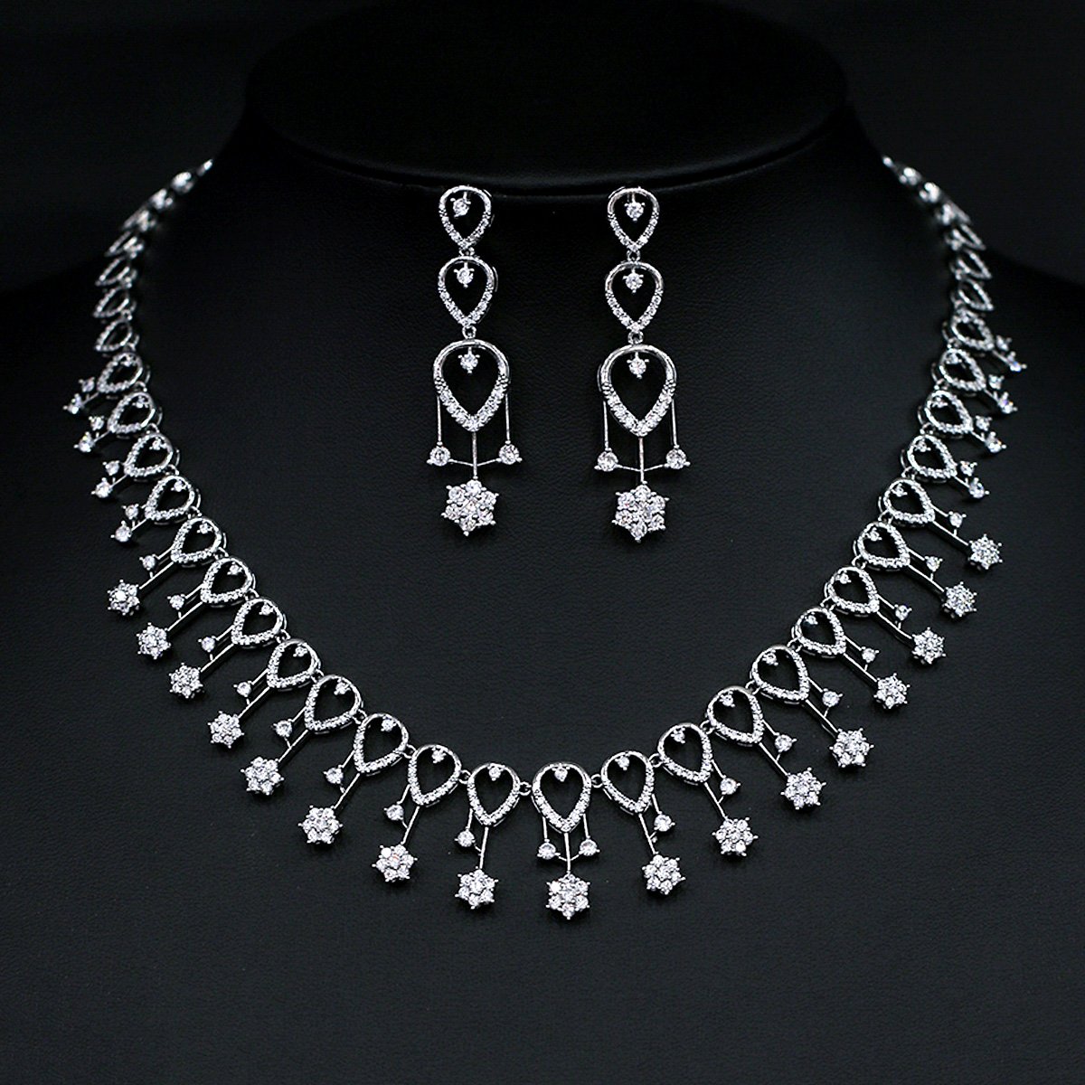 CN10800.476.A Wholesale teardrop dangle necklace and earring set with platinum plating from JuneJewelry.com – elegant copper fashion jewelry for bulk orders.