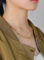 Wholesale paperclip chain necklace with hip-hop inspired design in 18K gold plated brass – JuneJewelry.com fashion jewelry supplier.