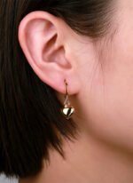 Wholesale heart-shaped jewelry set with necklace, bracelet, and earrings in 18K gold plated brass – romantic trio from JuneJewelry.com.