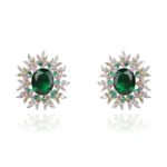 Wholesale Colorful Gemstone Stud Earrings with a central emerald-colored stone and gold plating from JuneJewelry.com – unique fashion jewelry for bulk orders.