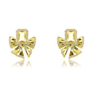 Wholesale bow zircon earrings with a clear rectangular stone, platinum-plated copper, and 925 silver needles from JuneJewelry.com.