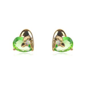Wholesale heart stud earrings with a clear zircon stone on gold plated copper and 925 sterling silver pins from JuneJewelry.com – romantic fashion jewelry for bulk orders.