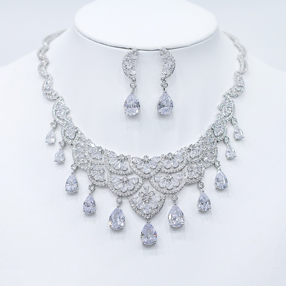 CN10812.792.A Wholesale bridal zircon jewelry set, platinum plated brass with white pear-cut zircon stones – elegant fashion jewelry for weddings and special occasions from JuneJewelry.com.