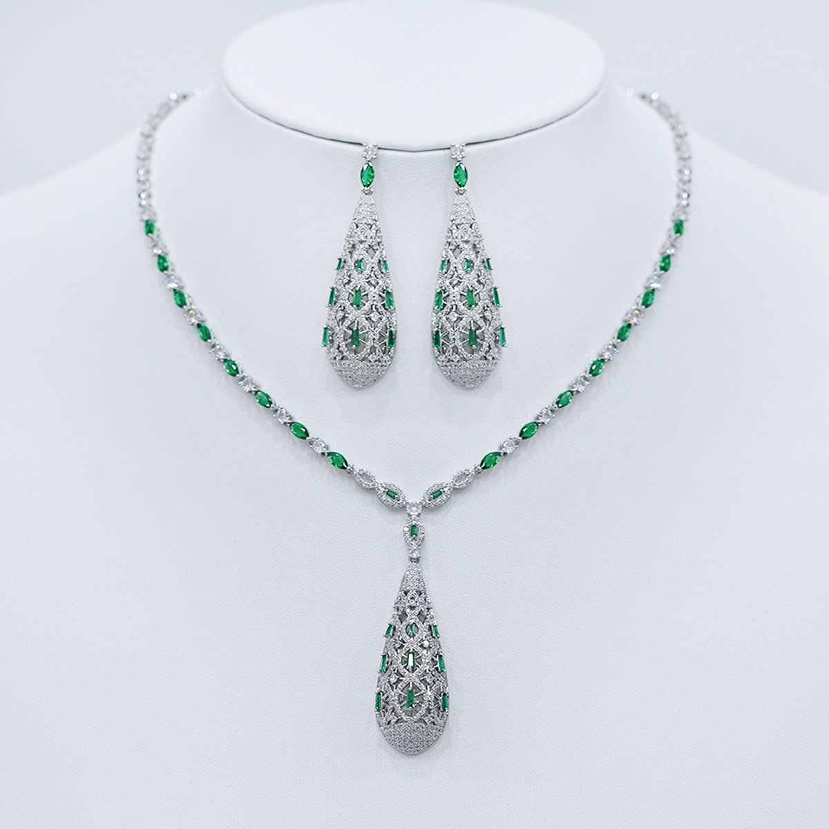 CN10815.506.B Wholesale filigree teardrop jewelry set with platinum plating from JuneJewelry.com – unique copper fashion jewelry for bulk orders.