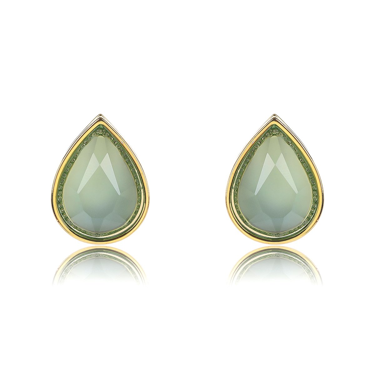 CE12183.150.A Wholesale gold plated teardrop earrings with green chalcedony stones and 925 silver needles from JuneJewelry.com.