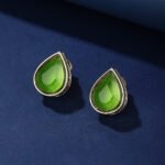 Wholesale gold plated teardrop earrings with green chalcedony stones and 925 silver needles from JuneJewelry.com.