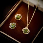 Vintage green jewelry set wholesale – olive zircon pendant necklace and earrings in 18K & white gold plated copper, French luxury jewelry.