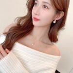 Wholesale Teardrop Filigree Pearl Set (Necklace & Dangle Earrings). Features lace mesh design and Freshwater Pearls. Elegant, high quality, factory price.