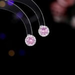 Wholesale zircon jewelry set with round pendant necklace and stud earrings in white gold plated copper from JuneJewelry.com – minimalist fashion jewelry for bulk buyers.