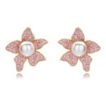 Wholesale pearl flower earrings with micro-pavé zircons and 925 silver needles on 14K gold plated brass from JuneJewelry.com – luxury floral jewelry for bulk orders.