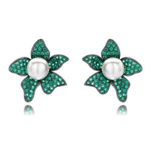 Wholesale pearl flower earrings with micro-pavé zircons and 925 silver needles on 14K gold plated brass from JuneJewelry.com – luxury floral jewelry for bulk orders.