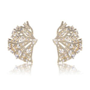 Wholesale pink flower earrings with central yellow zircon and 925 silver needles from JuneJewelry.com – unique floral brass jewelry for bulk buyers.