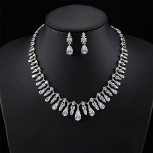 Wholesale copper zircon jewelry set with real Platinum plating and marquise-cut white stones from JuneJewelry.com – luxury bridal accessories for bulk orders.