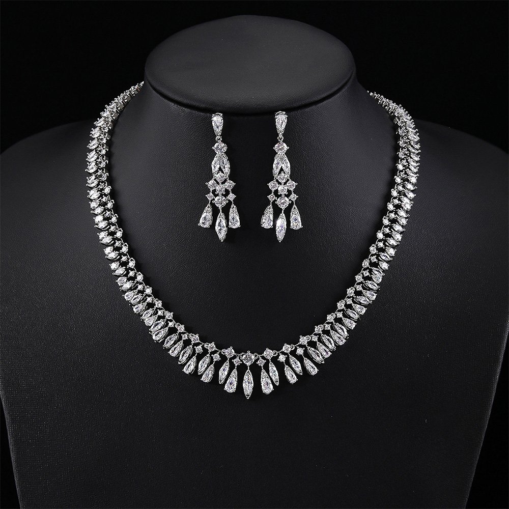 CN11234.591.A Wholesale elegant zircon set with teardrop pendants and platinum plated copper from JuneJewelry.com – luxury wedding jewelry for bulk purchase.
