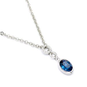 Sparkling white gold plated Swarovski element oval crystal pendant necklace for office, daily, and travel wear, wholesale from junejewelry.com.