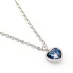 Wholesale Swarovski element heart crystal necklace: heart-shaped crystal pendant on a real gold plated copper chain for daily wear.