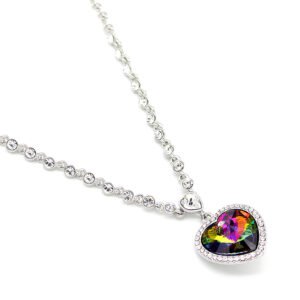 Wholesale Swarovski element heart crystal necklace: heart-shaped crystal pendant on a real gold plated copper chain for daily wear.
