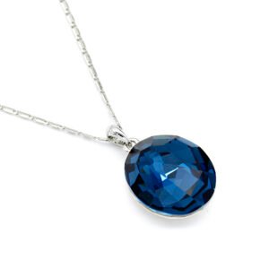 Sparkling Swarovski element oval crystal pendant necklace, minimalist white gold plated jewelry for wholesale at junejewelry.com.