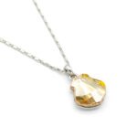 Wholesale Swarovski element shell yellow crystal necklace, sparkling yellow pendant, minimalist fashion jewelry for daily wear.