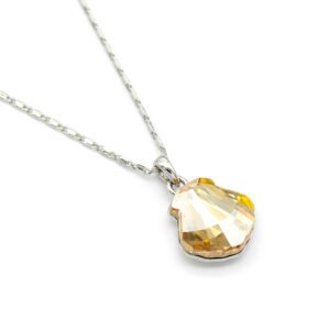Wholesale Swarovski element shell yellow crystal necklace, sparkling yellow pendant, minimalist fashion jewelry for daily wear.