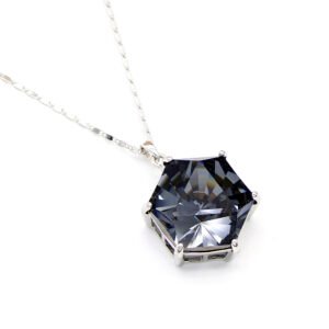 Minimalist Swarovski element hexagon shaped single crystal pendant necklace in gold and white gold plating for fashion jewelry wholesale at junejewelry.com.