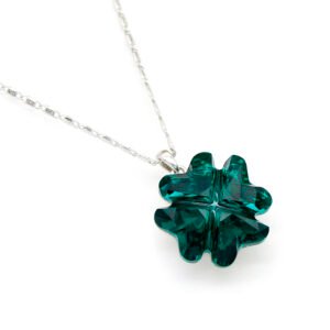 Luxury green snowflake shaped Swarovski element large crystal pendant necklace with white gold plating for fashion jewelry wholesale at junejewelry.com.