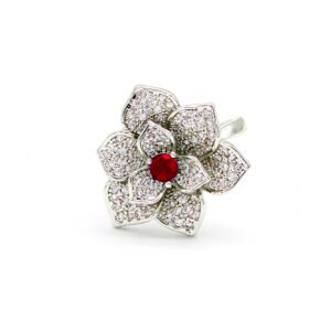 Wholesale floral zircon ring with emerald green center stone and gold plated copper from JuneJewelry.com – adjustable flower ring for bulk orders.