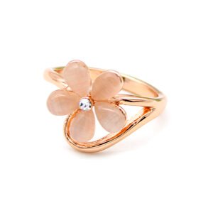 Wholesale cat eye ring collection featuring butterfly, floral, and heart designs in rose gold plated alloy from JuneJewelry.com – unique fashion jewelry for bulk.
