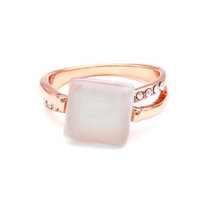 Wholesale cats eye ring with a luminous square stone on rose gold plated alloy from JuneJewelry.com – unique fashion jewelry for bulk.