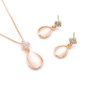 Wholesale teardrop cat-eye set with clover accents and rose gold plating from JuneJewelry.com – premium fashion jewelry for bulk purchase.