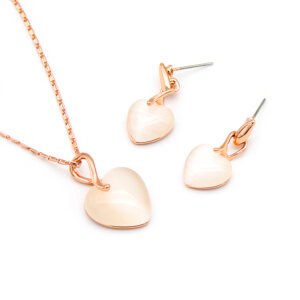 Wholesale heart jewelry set with pink cat eye stones on 18K gold plated zinc alloy from JuneJewelry.com – romantic fashion jewelry for bulk orders.