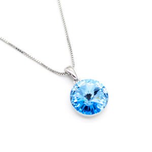 Wholesale crystal solitaire necklace with 14mm sky blue Swarovski element on platinum plated copper from JuneJewelry.com – luxury fashion jewelry for bulk orders.