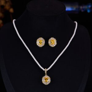 High-end oval zircon pearl jewelry set wholesale featuring a royal crystal cluster pendant on a classic pearl strand and matching statement stud earrings from junejewelry.com