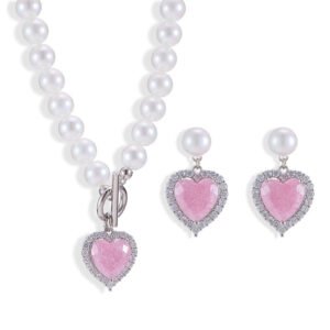 Light luxury ice-cracked zircon heart pearl jewelry set wholesale featuring a classic round pearl strand necklace with a front-facing OT toggle clasp, a micro-pave halo peach heart pendant, and matching pearl-topped drop earrings from junejewelry.com