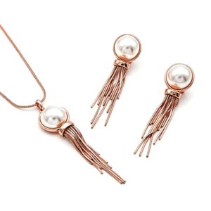 Wholesale Pearl Jewelry Set with lustrous faux pearls and crystals on rose gold plated zinc alloy from JuneJewelry.com.